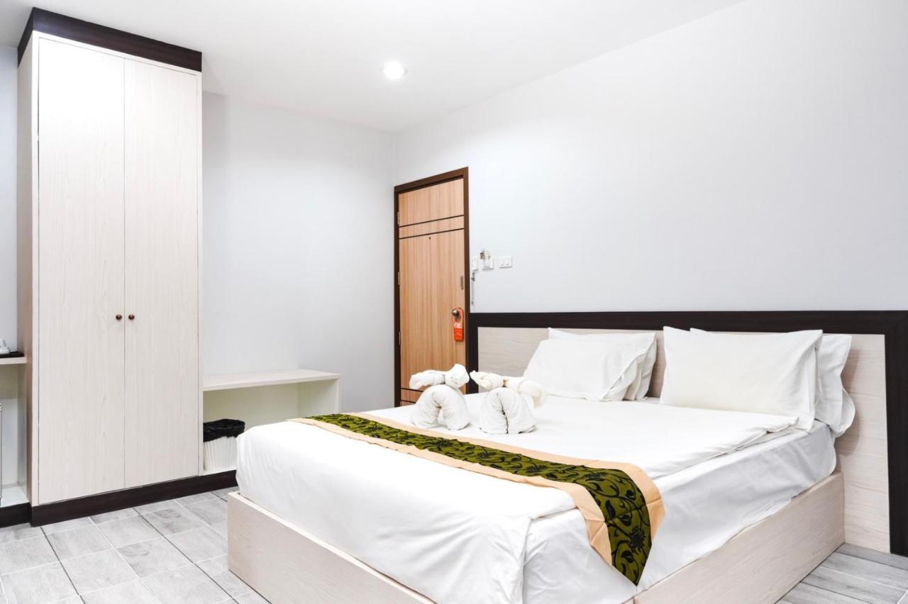 Neptuna Hotel Patong 외부 사진